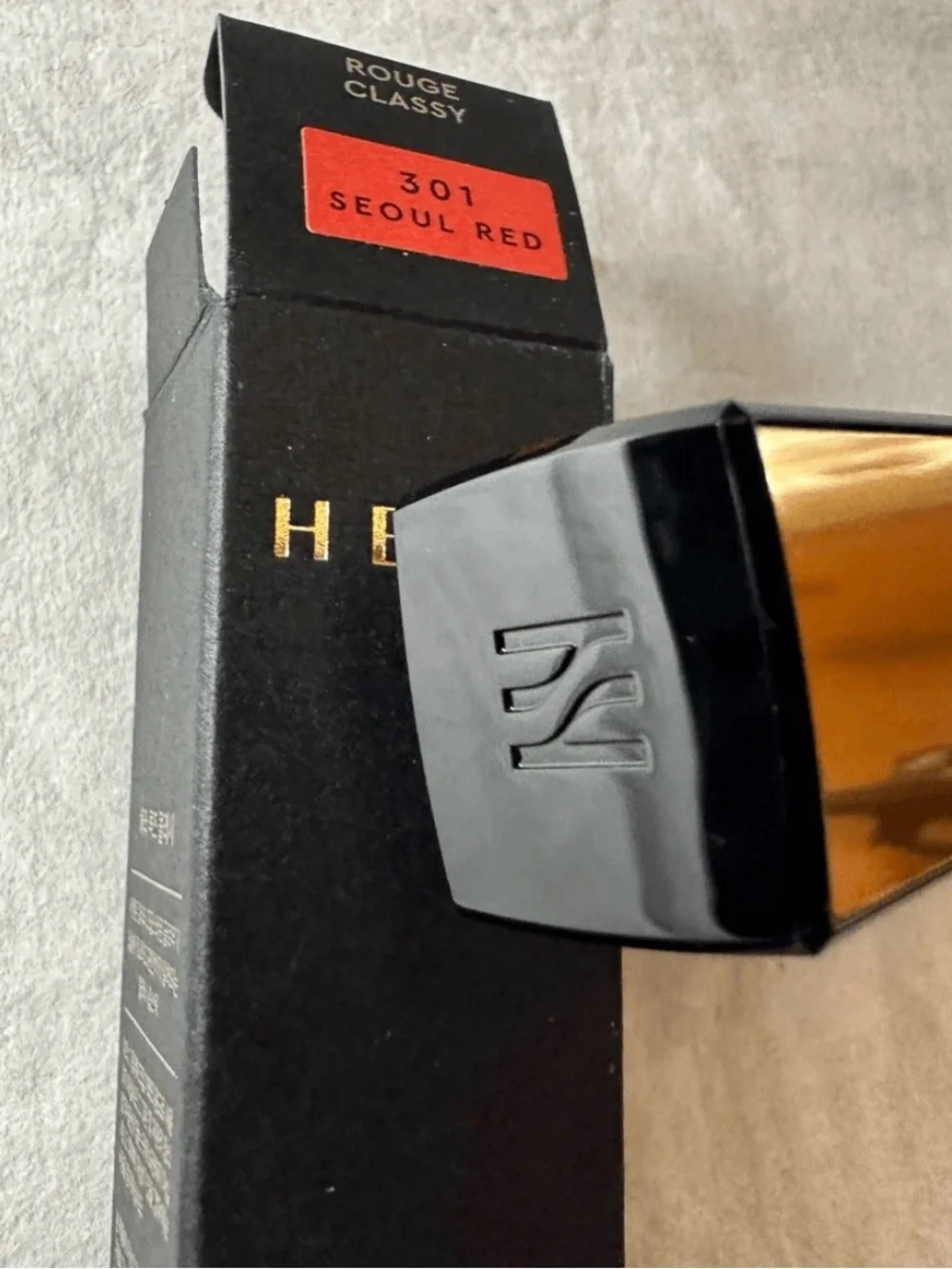HERA Rouge Classy Lipstick, Endorsed by Jennie 301 SEOUL RED
